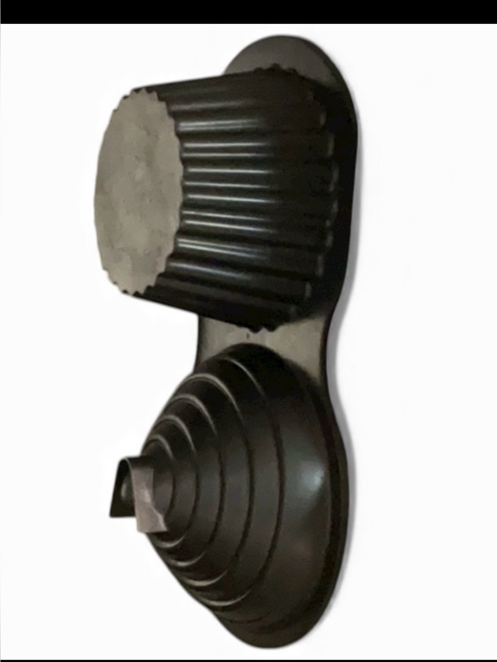 Wilton LARGE Cupcake Shape Cake Pan Double 15 1/2 x 8 1/4 x 4" Nonstick Aluminum